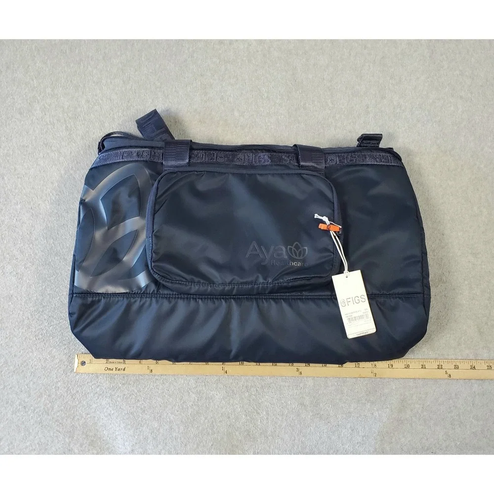FIGS SCRUBS Midnight Blue 8 Pocket Weekender Duffle Bag Aya Healthcare New Tags
